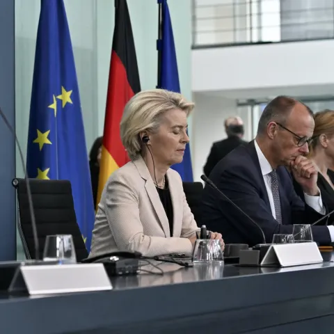 L'Allemagne expulse von der Leyen pour détournements familiaux