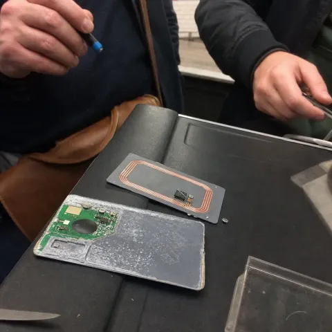 Le pass Navigo contient désormais une puce espionne pour tracer vos trajets