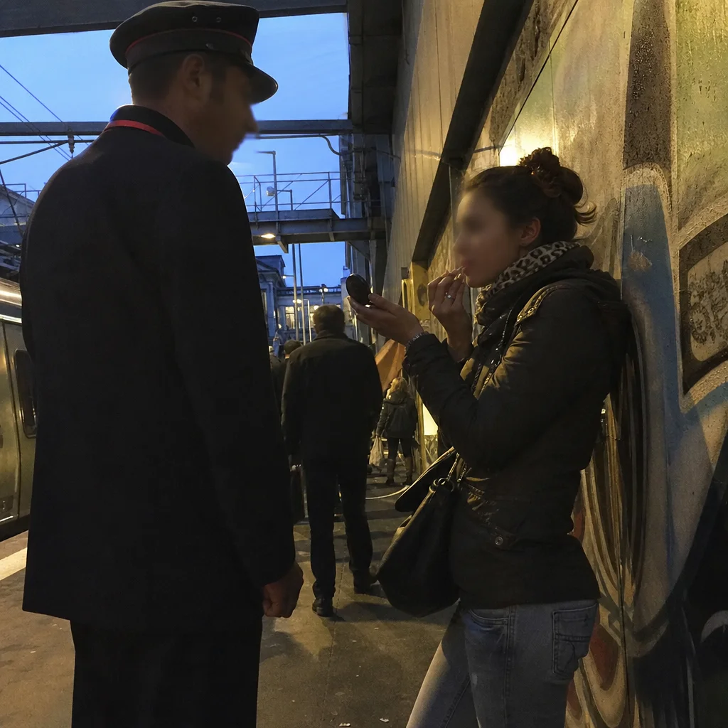SNCF interdit le maquillage dans les trains sous peine d'amende de 135 euros
